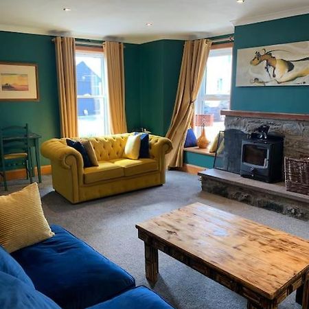 Cladach Cottage - Seafront Isle of Whithorn Экстерьер фото