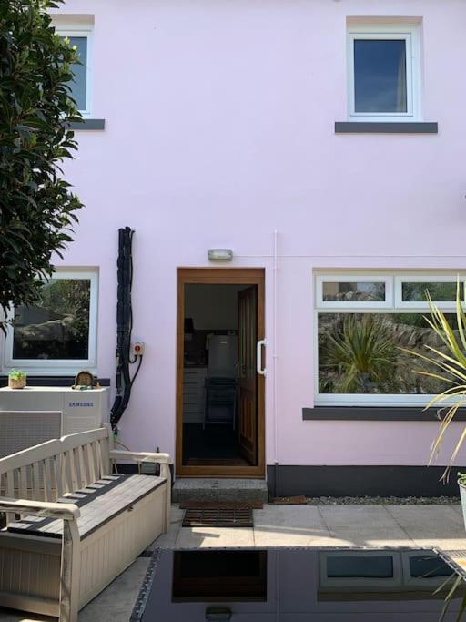 Cladach Cottage - Seafront Isle of Whithorn Экстерьер фото